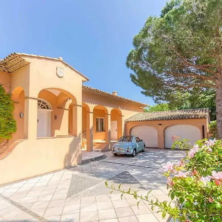 Sainte-maxime Sleeps 10 With Pool Air Con And Wifi Sainte-Maxime