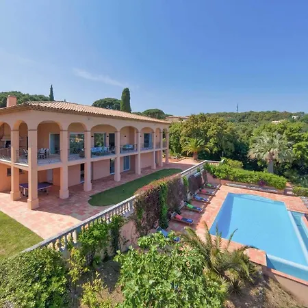Villa Sainte-maxime Sleeps 10 With Pool Air Con And Wifi Sainte-Maxime